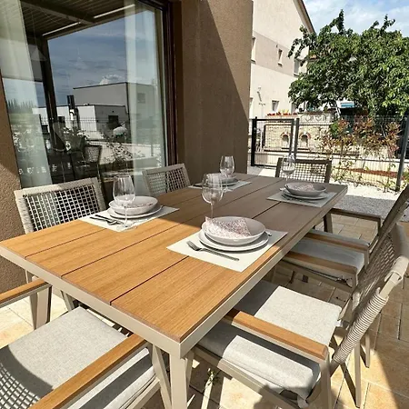 Ap Contessa Apartman