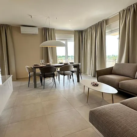 Daire Ap Contessa Bužinija