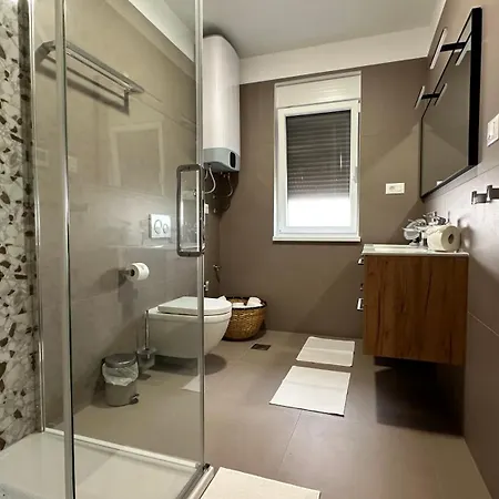 Ap Contessa Apartman *