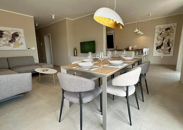 Ap Contessa * Bužinija