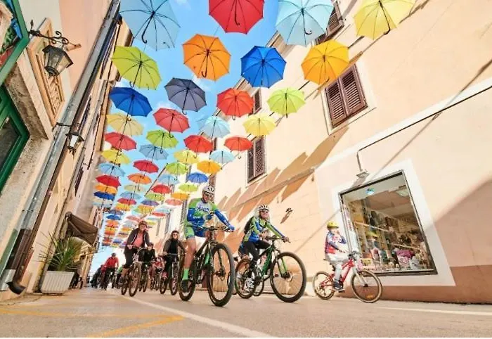 Ap Contessa * Bužinija