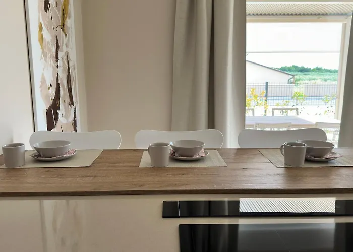 Ap Contessa * Bužinija